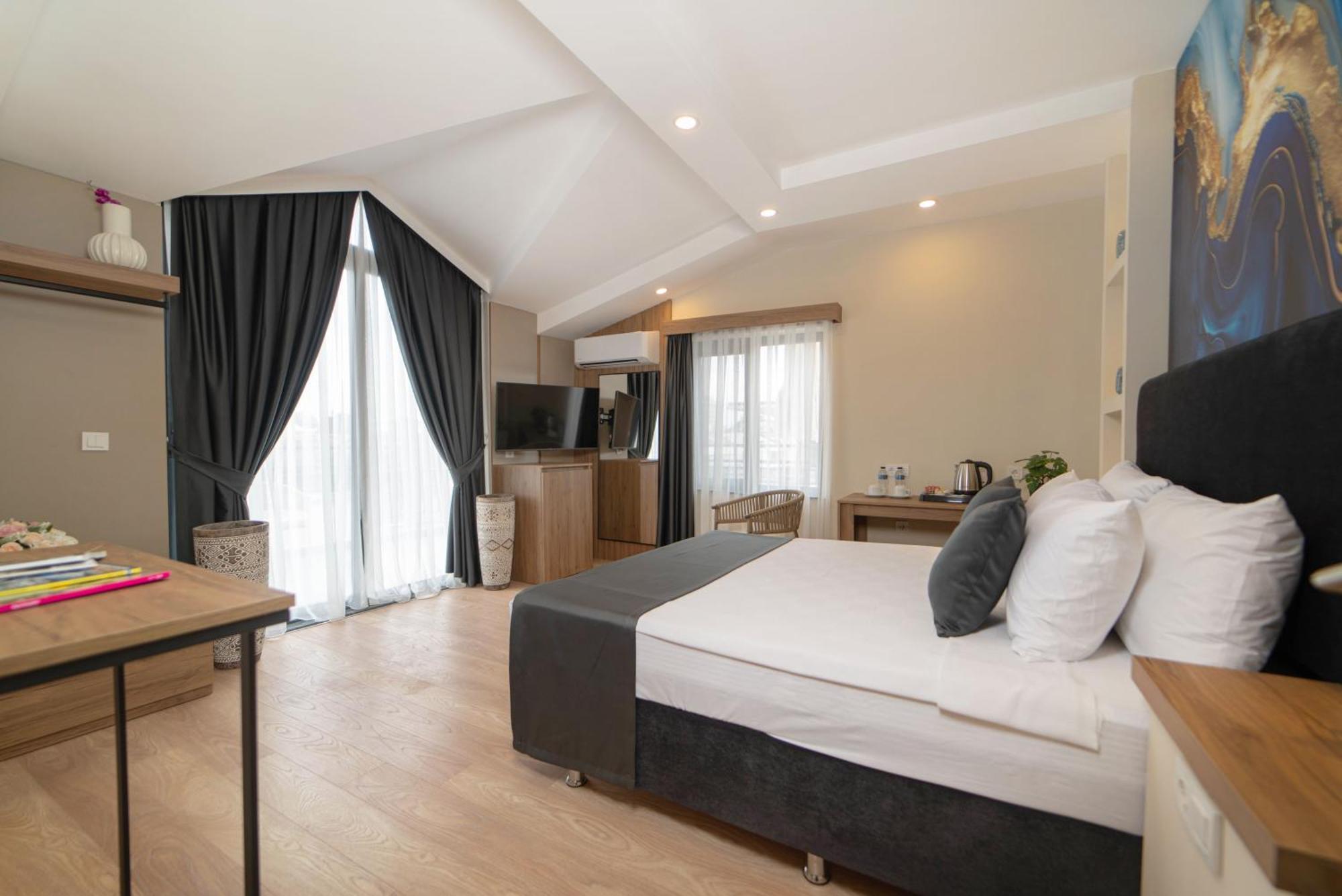 Deniz Boutique Hotel Antalya Eksteriør billede